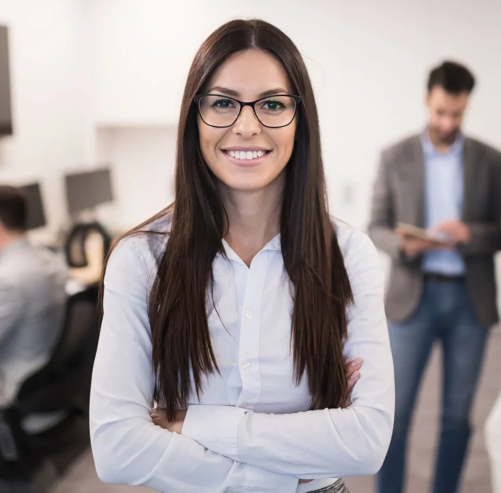 سارا عباسی
